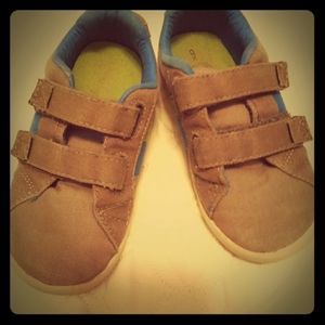 4/20 Little boy shoes- Gray and blue